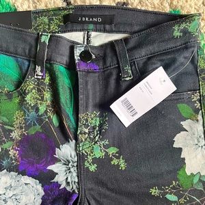NWT J Brand Photo Finish Floral Jeans | 24